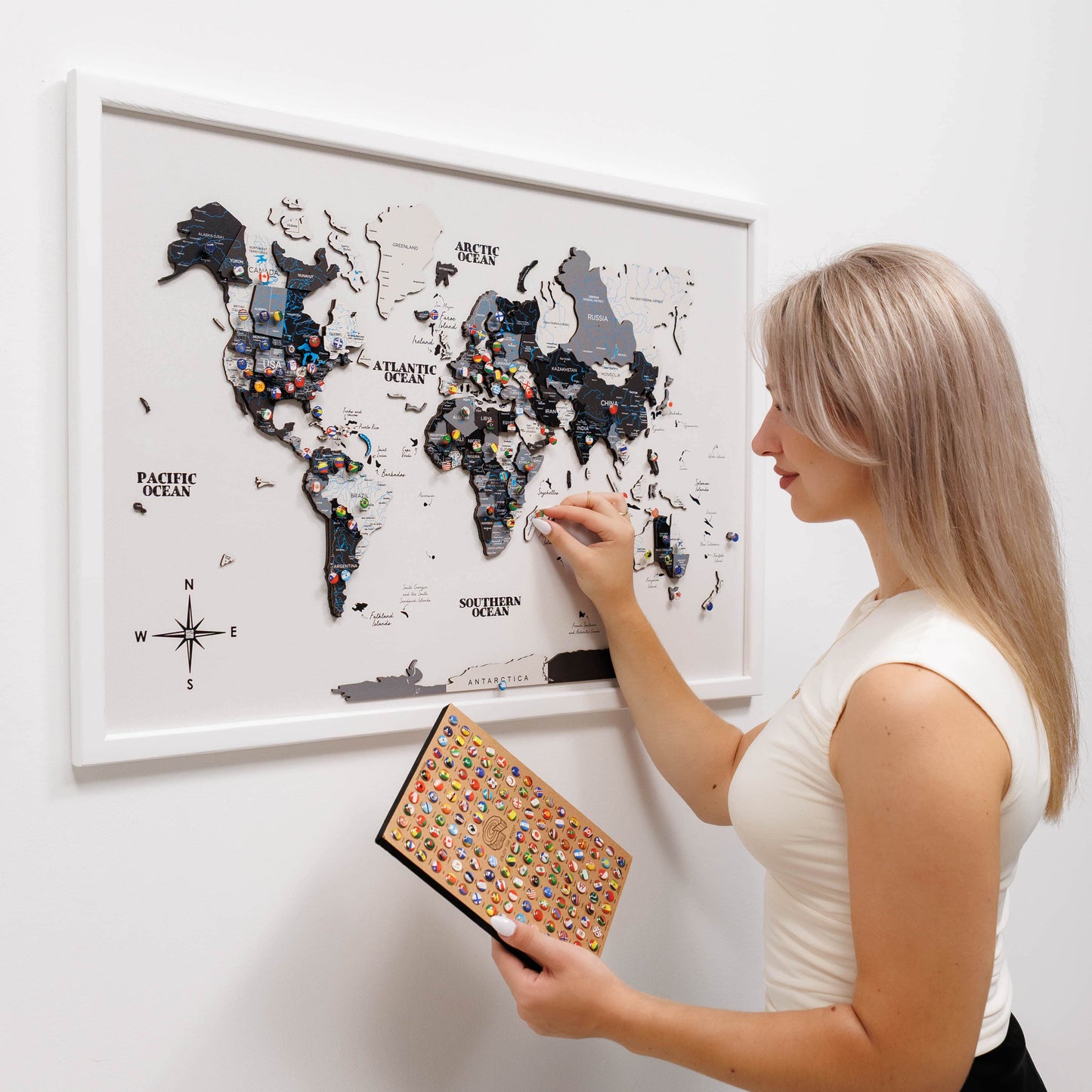 3D Wooden Panel World Map - Nordik