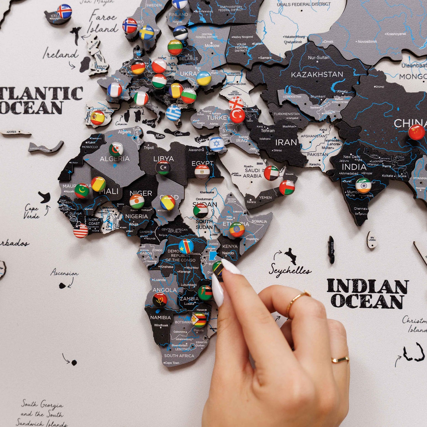 3D Wooden Panel World Map - Nordik